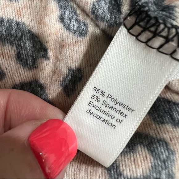 DKNY Leopard SUPER SOFT fleece hooded pullover size large - Picture 5 of 11